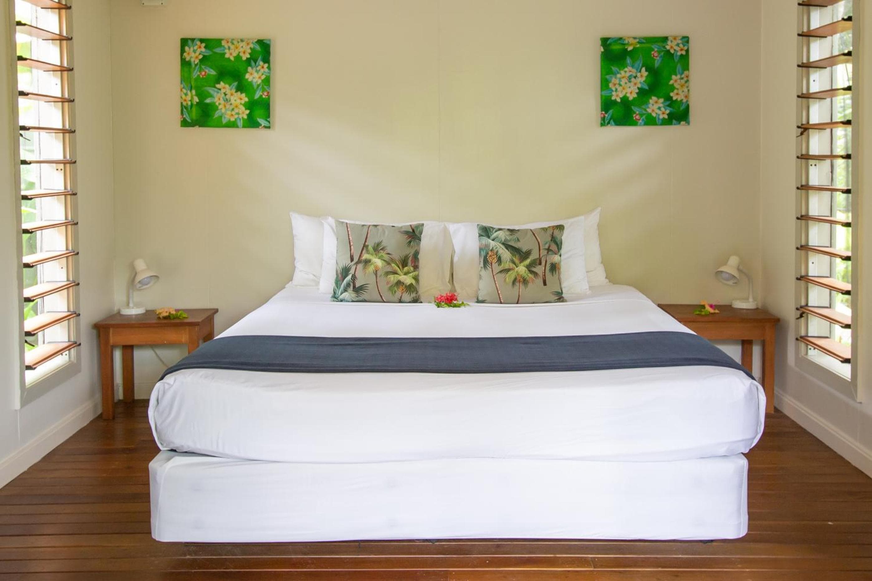 Octopus Resort property photograph