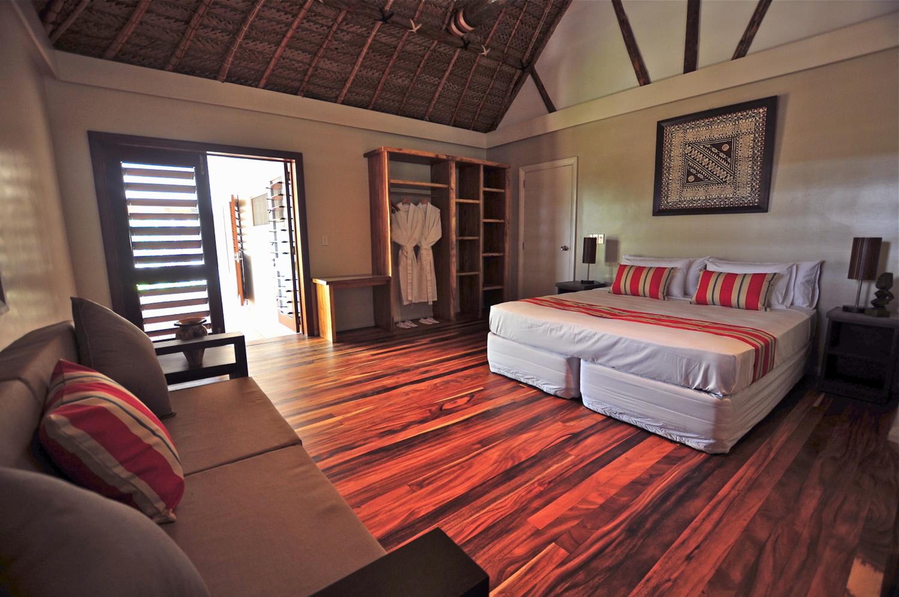 Paradise Cove Resort property photograph