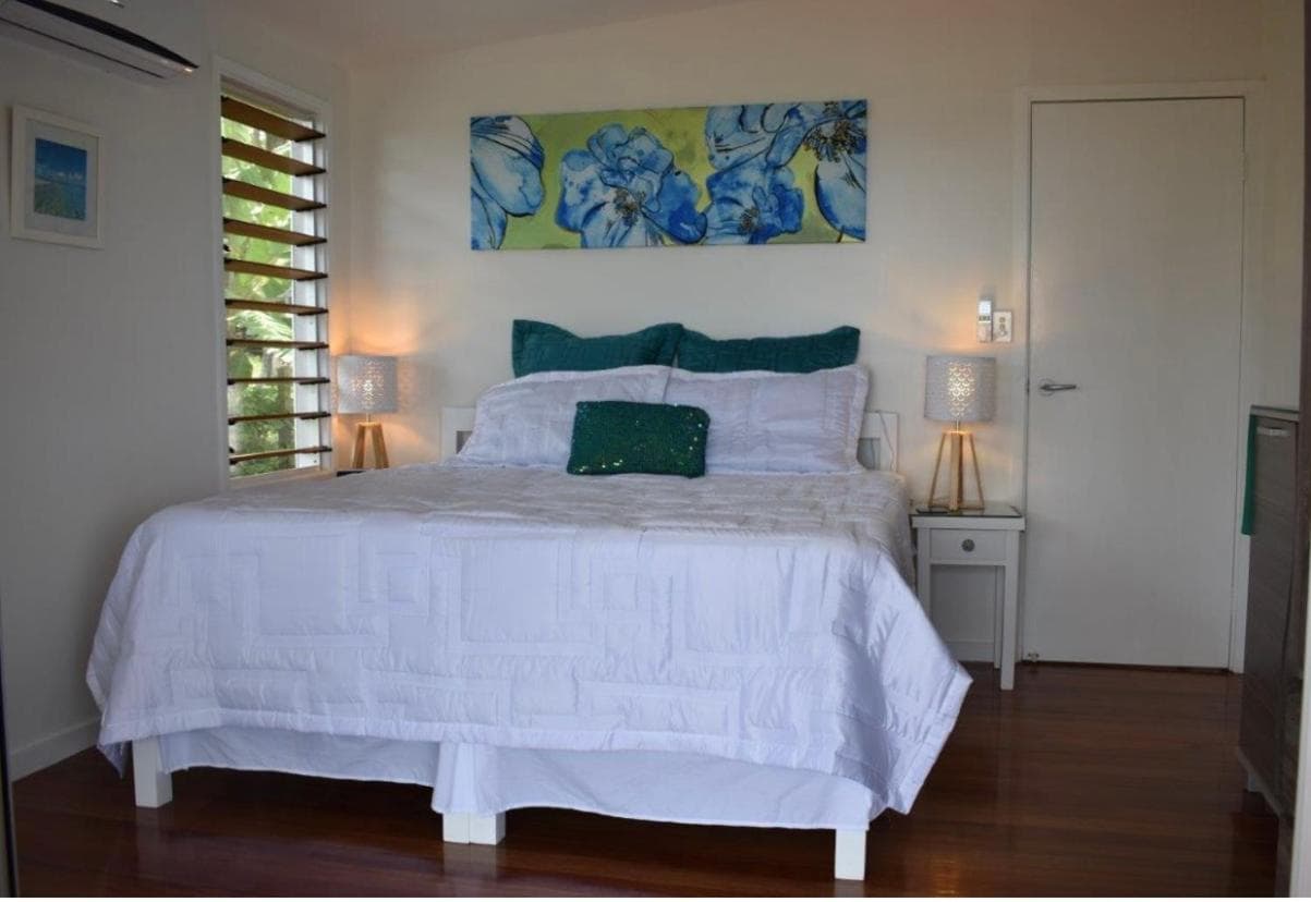 Island Breeze Fiji property photograph