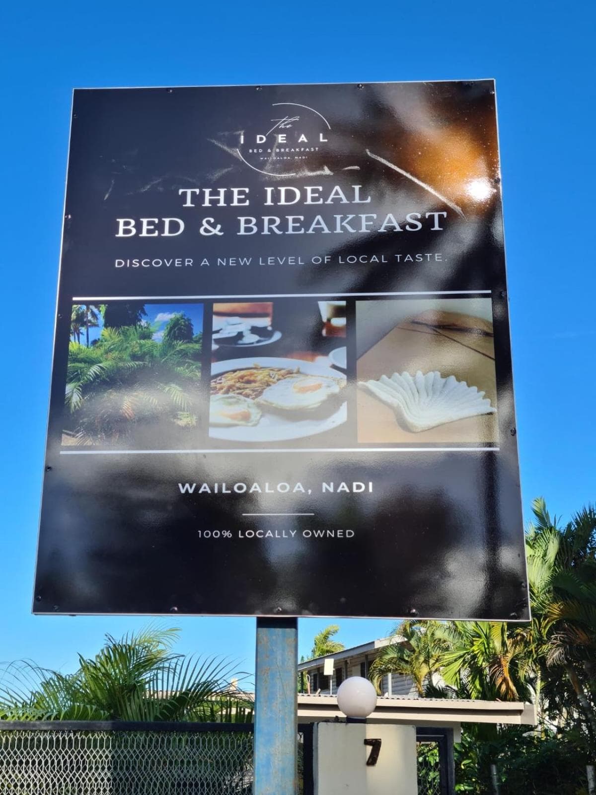 Property photograph of The Ideal Bed & Breakfast