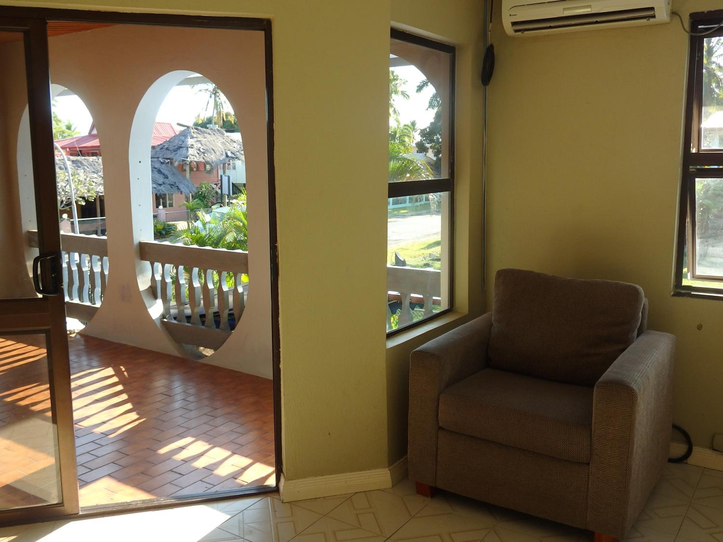 Bluewater Lodge property photograph