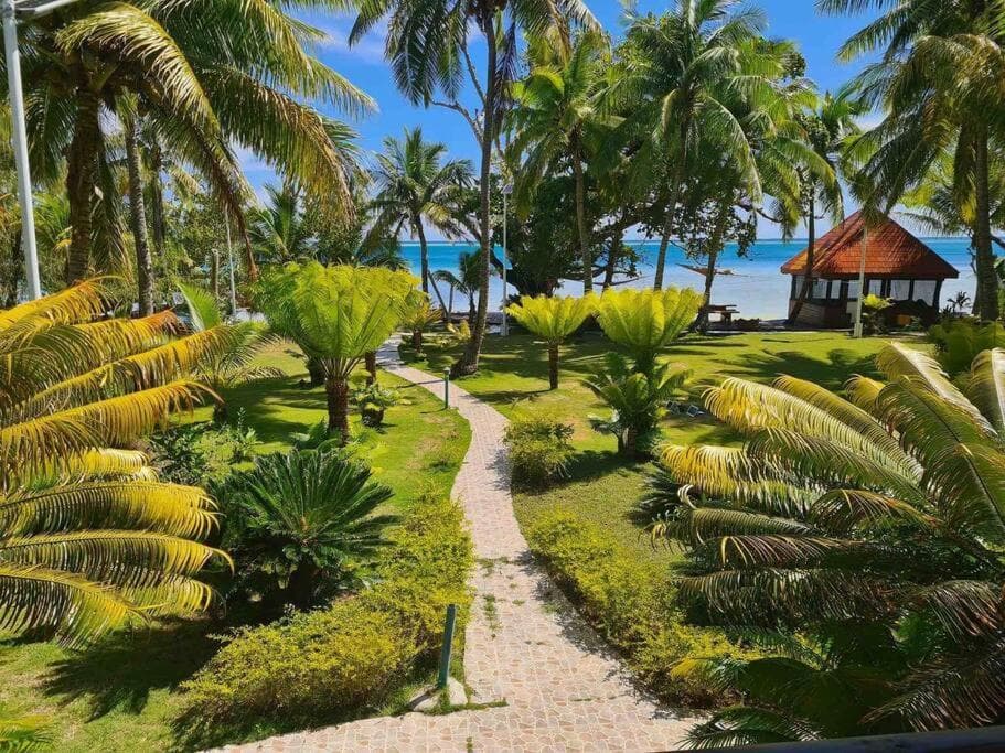 Private Holiday Home Malolo Island property photograph