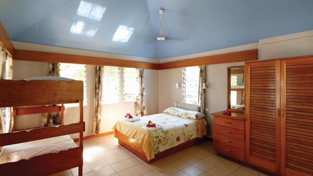 S@fe Landing Lodge property photograph