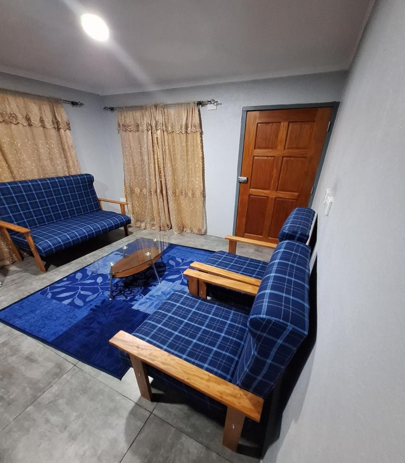 Mount Olivet House property photograph