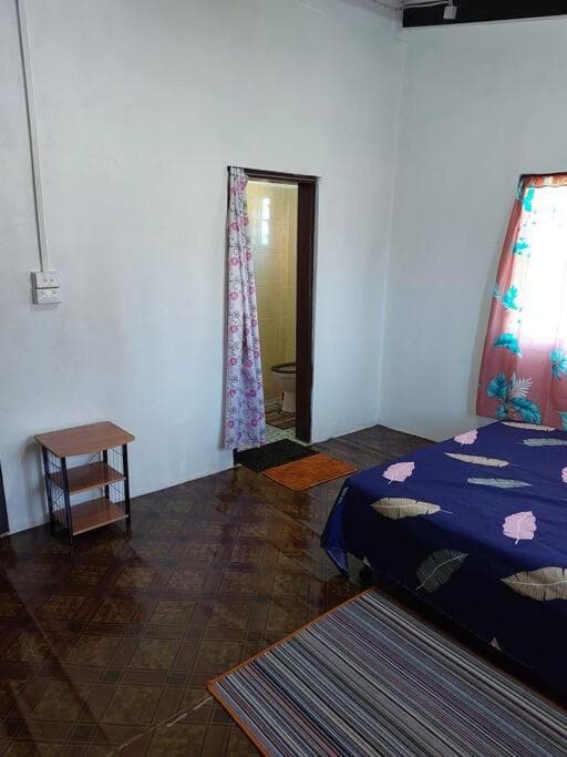 Tovuka House Scuba too property photograph