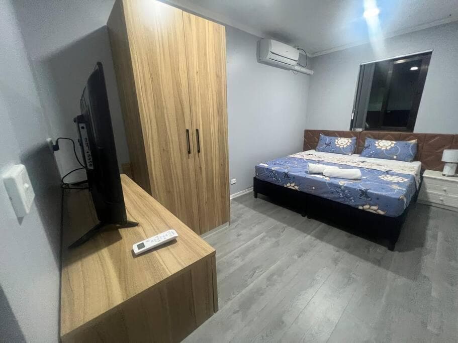 Modern 2 Bedroom Home property photograph