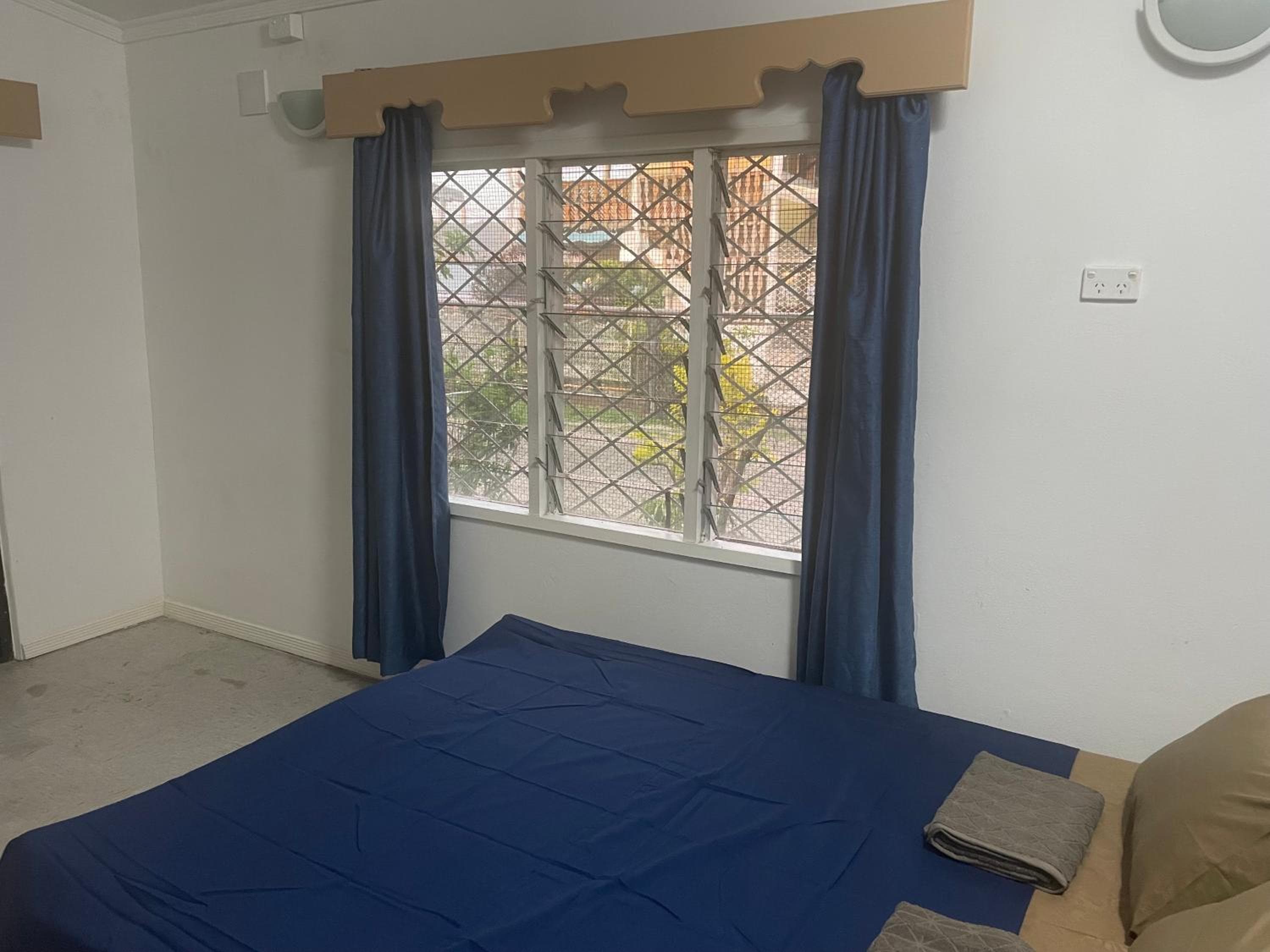 ND Good room property photograph