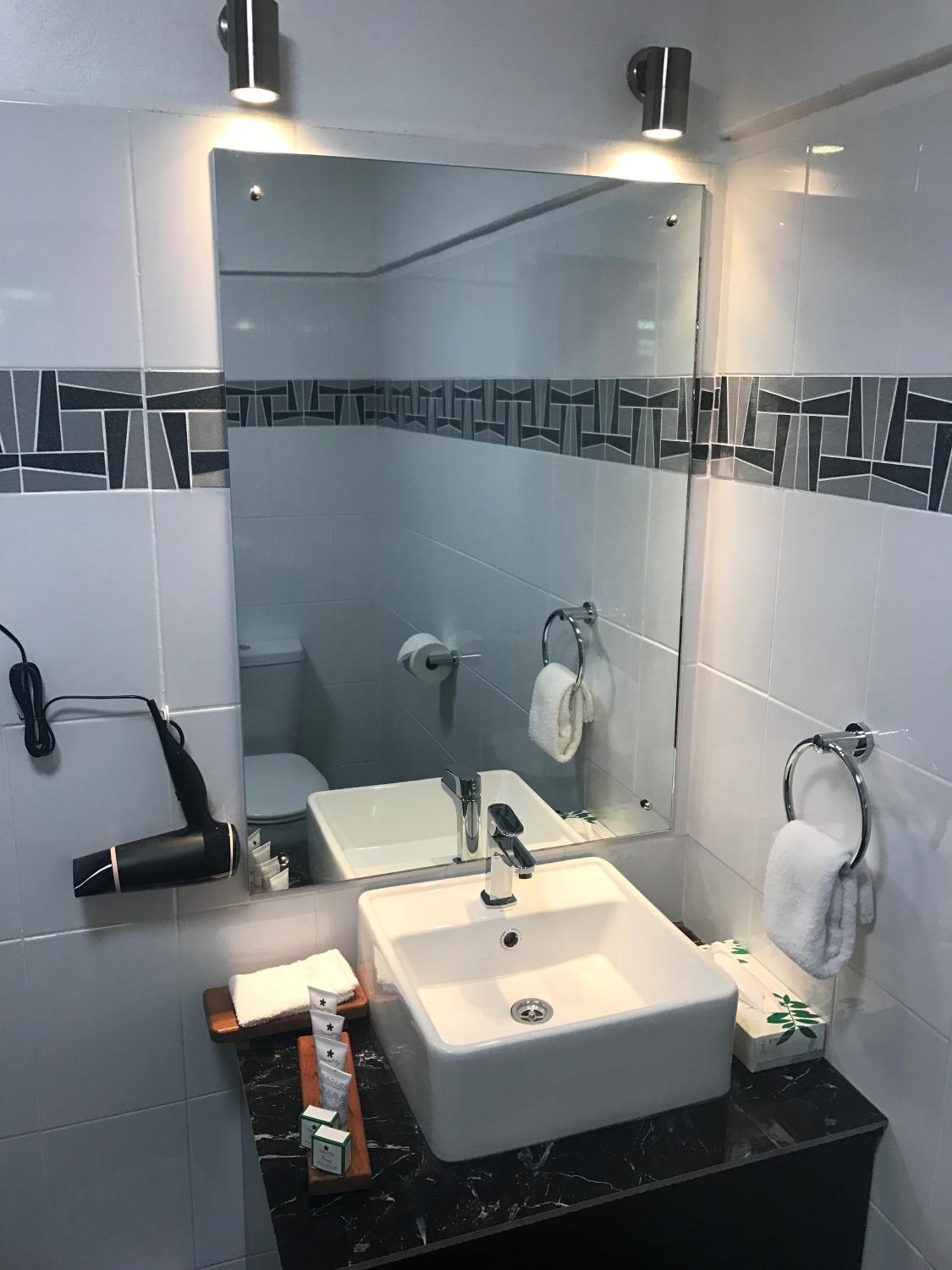Suva Motor Inn property photograph