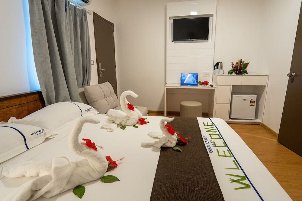 Airport Ace Hotel property photograph