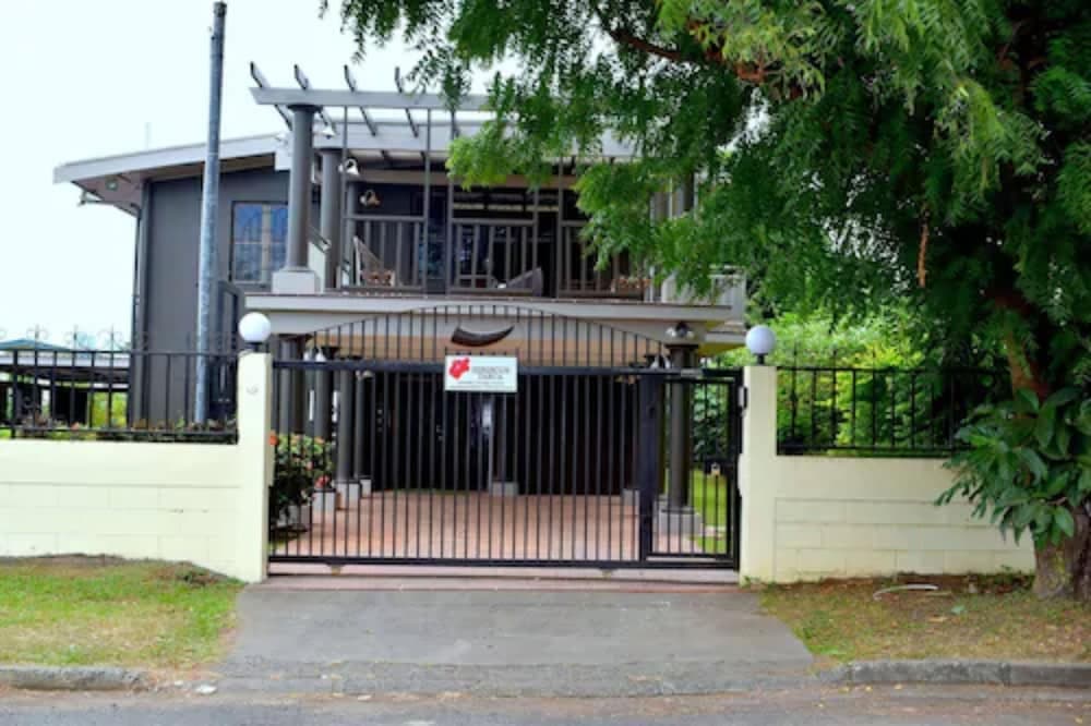 Property photograph of Hibiscus Tabua Villas
