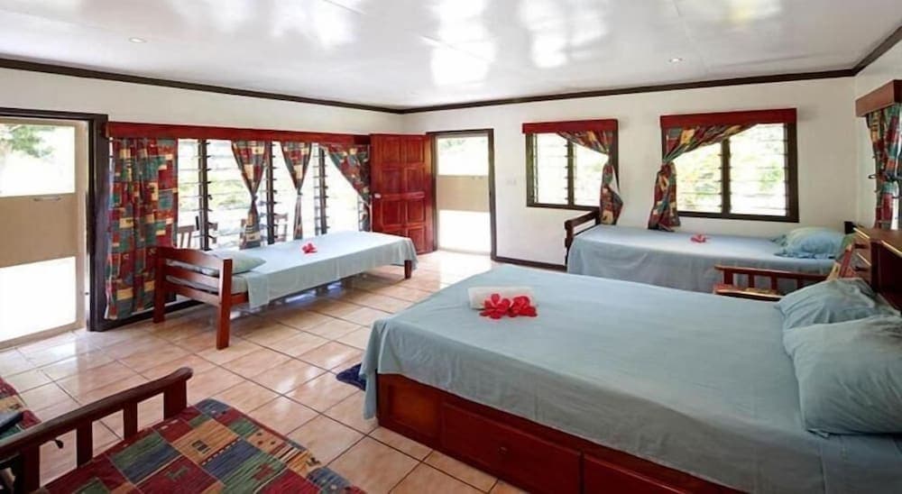 Long Beach Escape property photograph