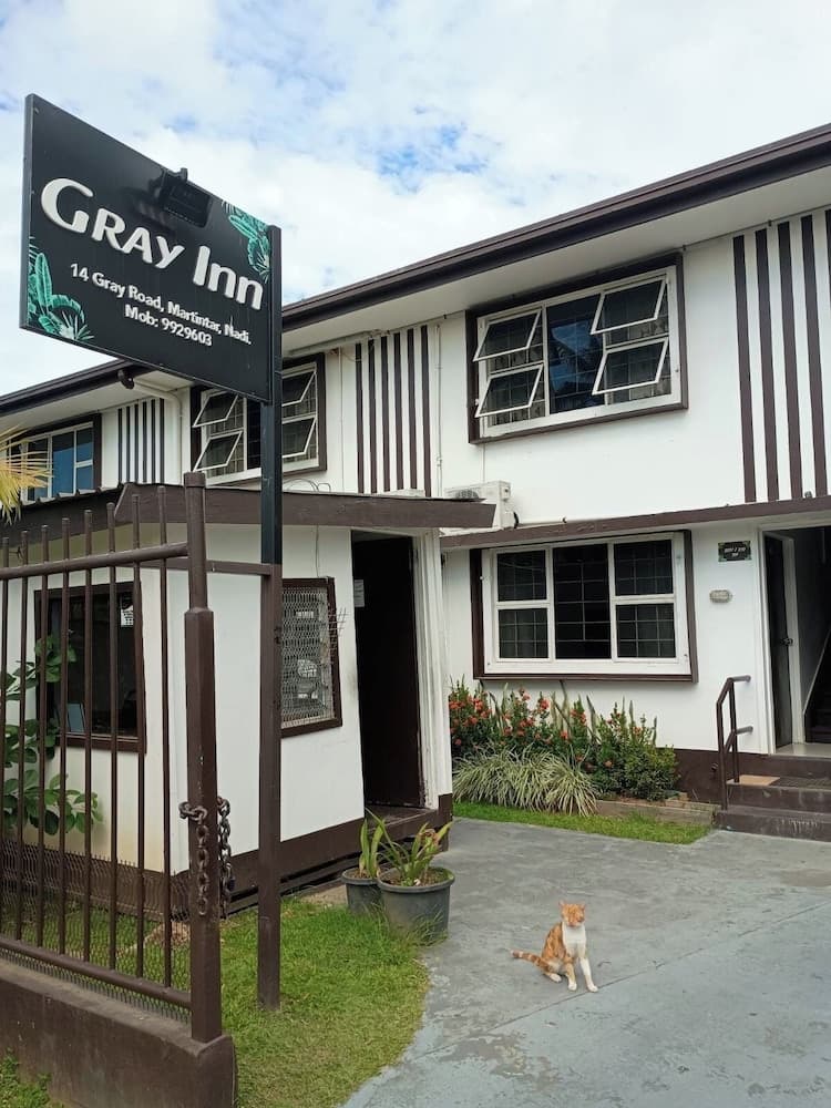 Property photograph of Gray Inn