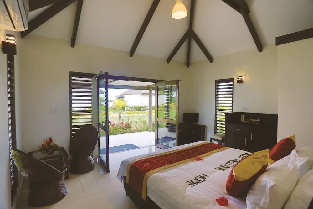 Landers Bay Resort & Spa Fiji - Adults Only property photograph
