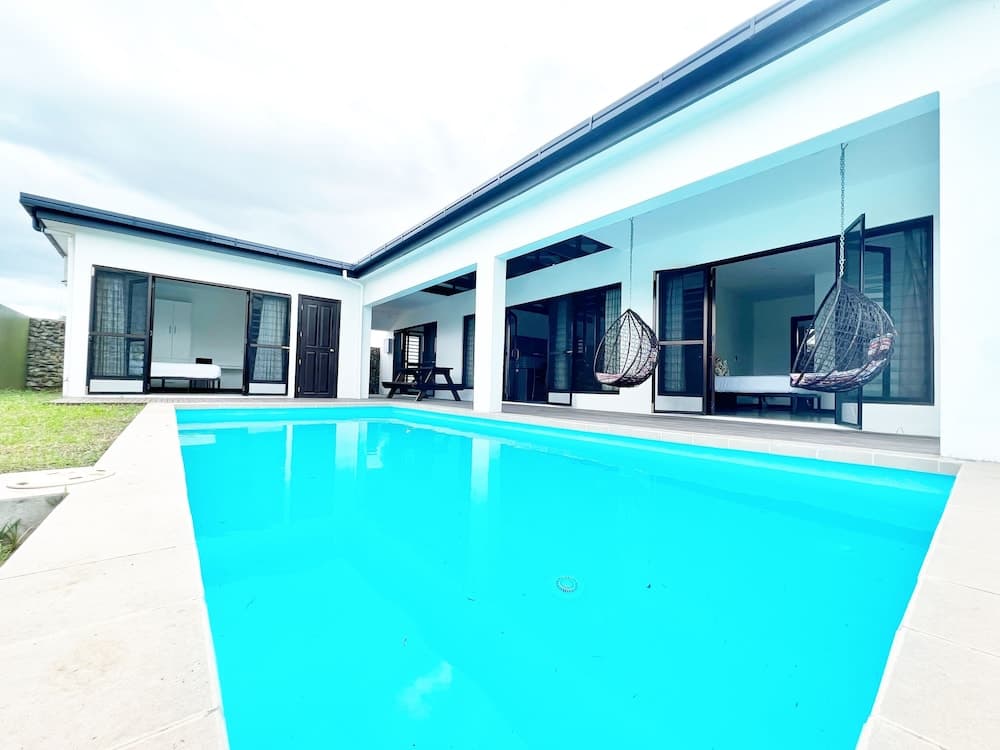 Paradise Villas property photograph