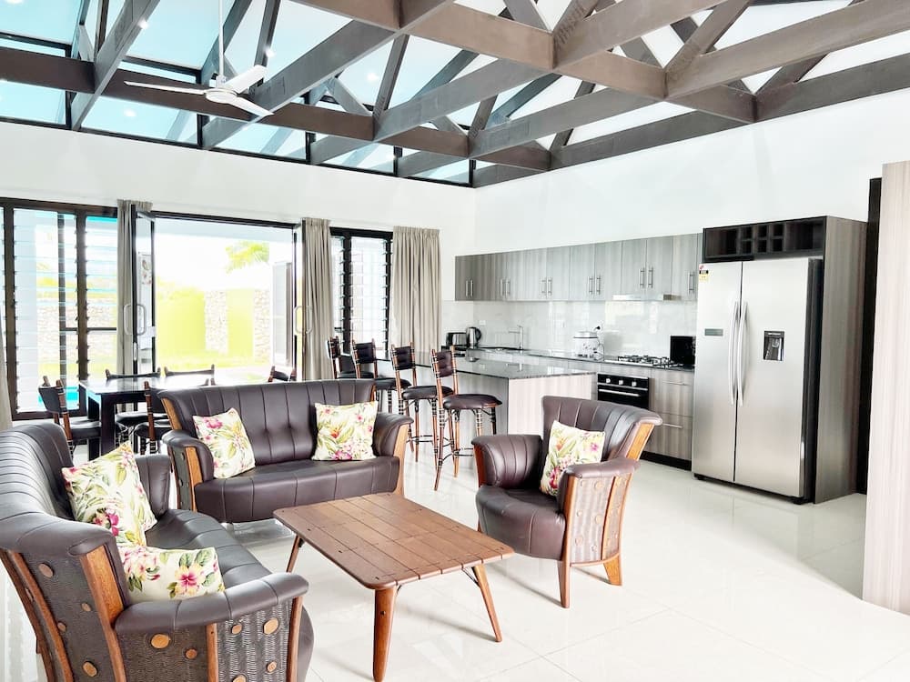 Paradise Villas property photograph