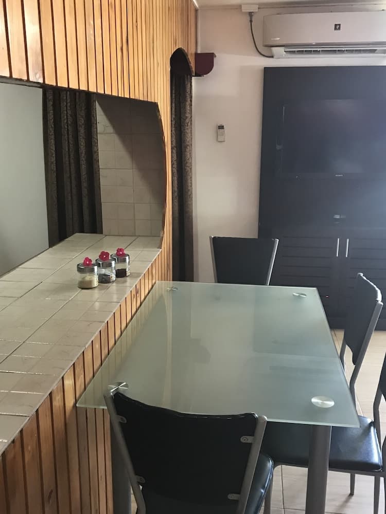 Property photograph of Three Bedroom House HHK-15-3