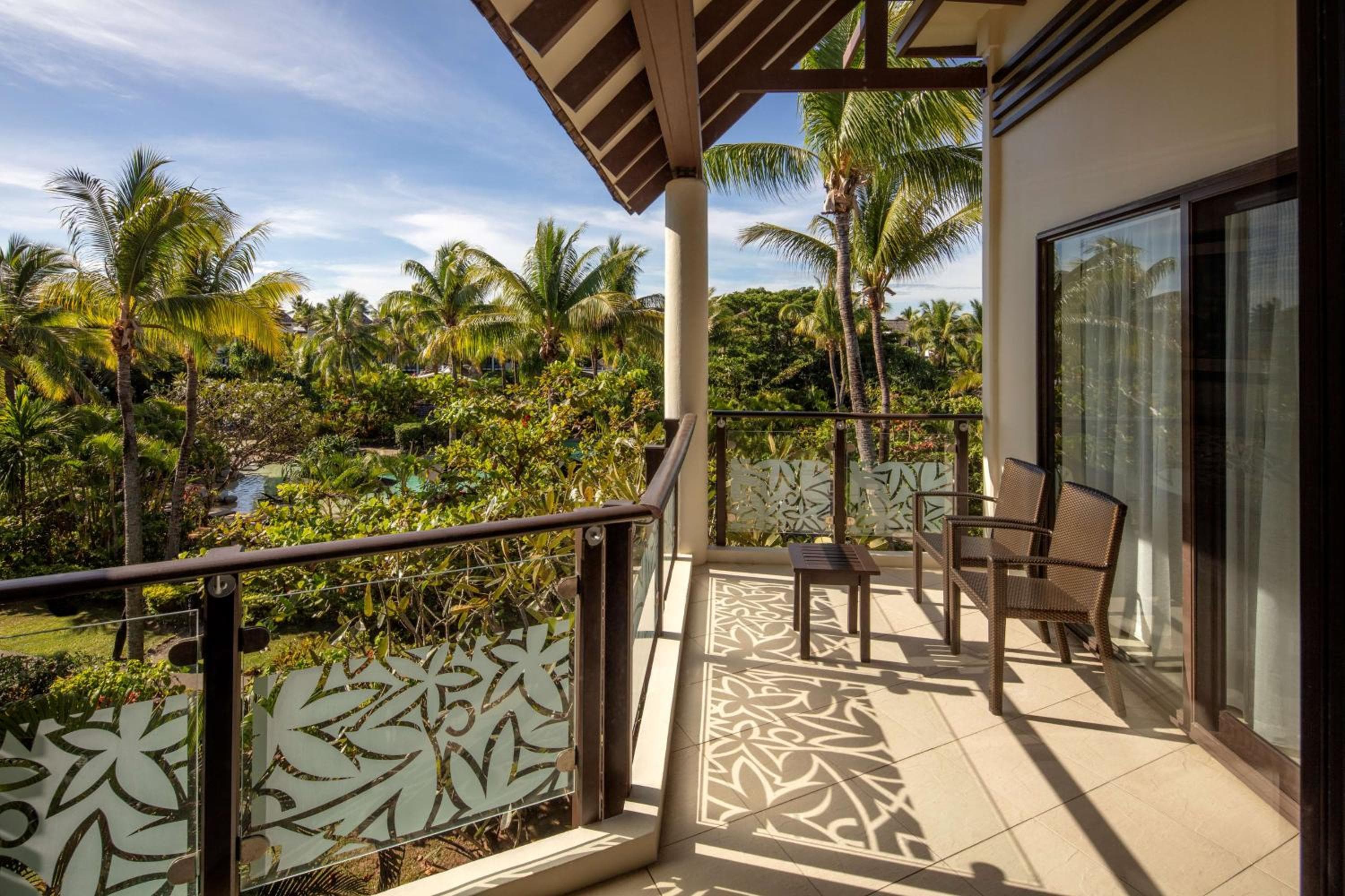 Garden View Two-Bedroom Suite at Radisson Blu Resort Fiji
