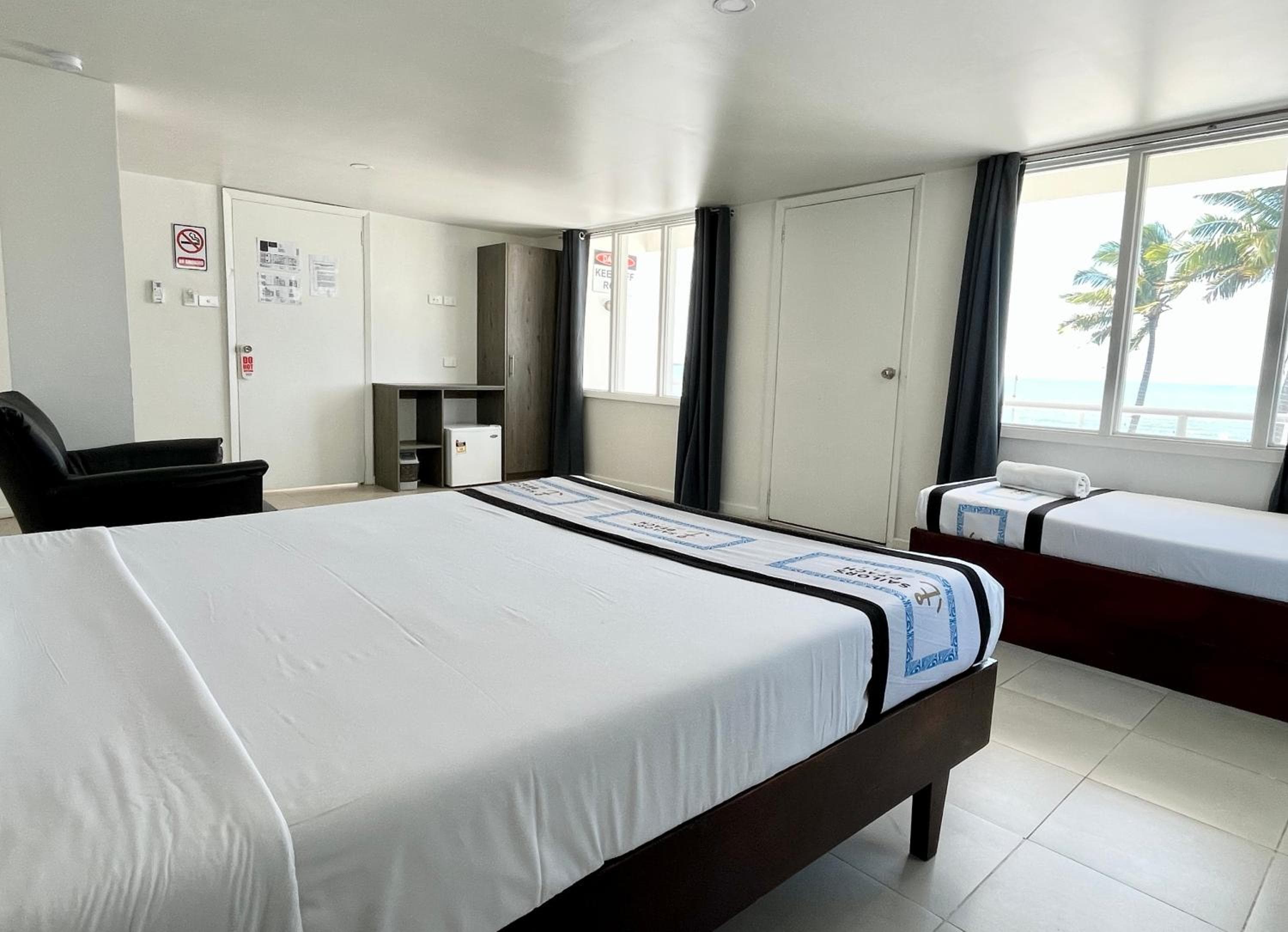 Family Room with Sea View at Sailors Beach Fiji