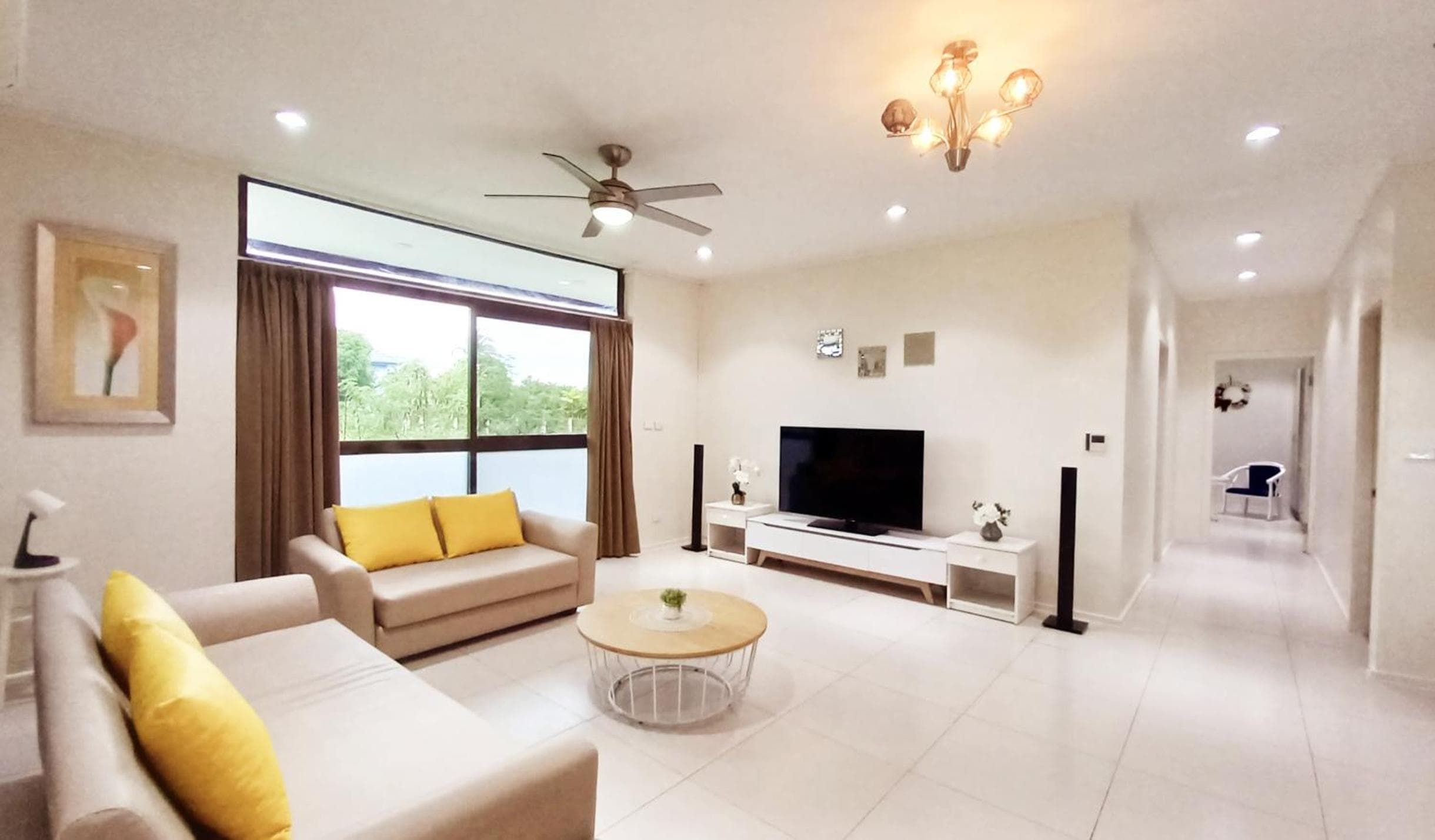 Apartment with Sea View at Waterfront Sunset Apartment Nadi