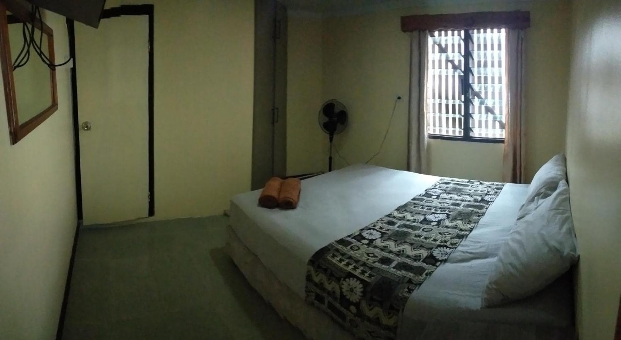 Queen Room With Balcony at Bula Retreat