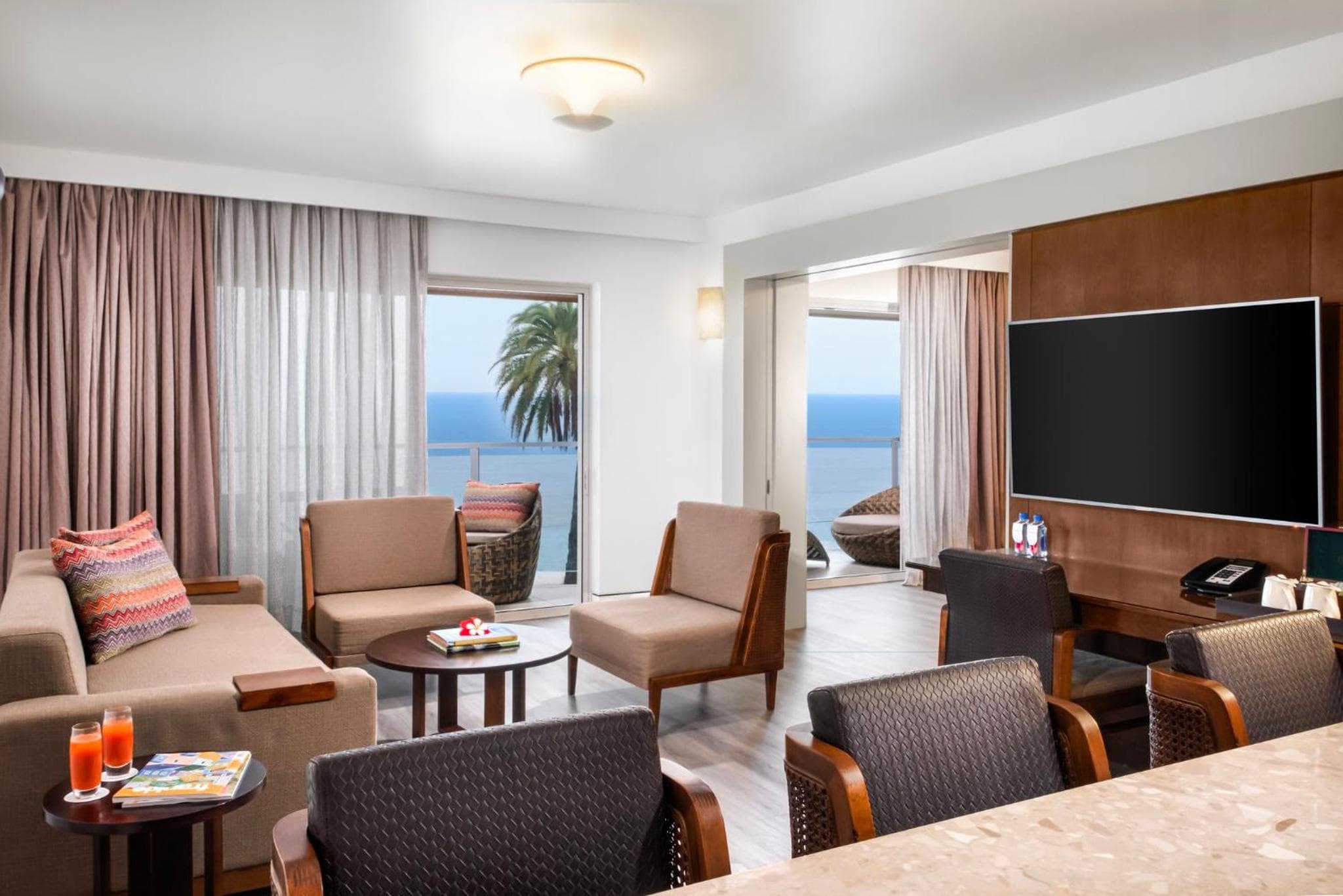 One-Bedroom King Suite at Crowne Plaza Fiji Nadi Bay Resort & Spa by IHG