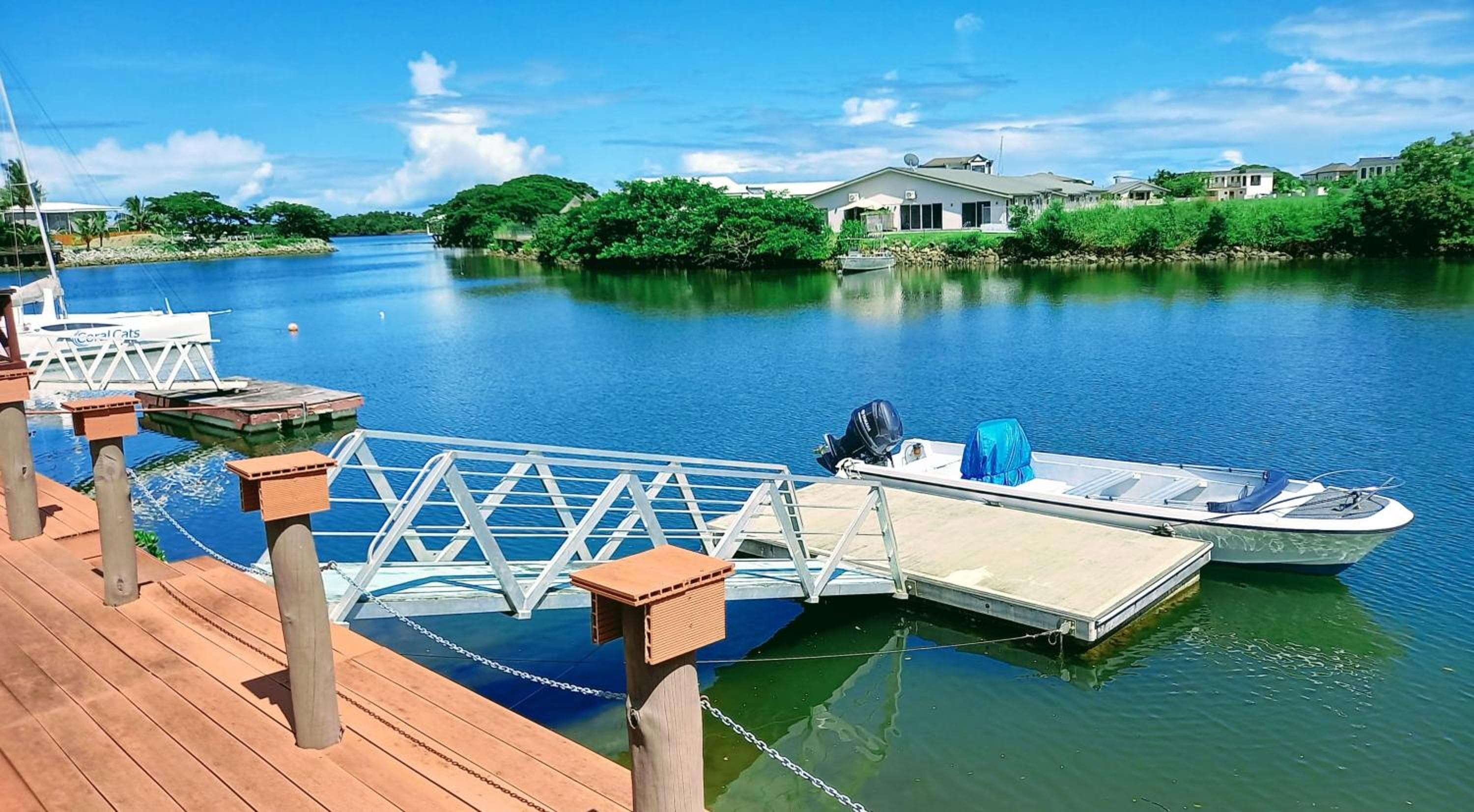 Apartment with Sea View at Waterfront Sunset Apartment Nadi