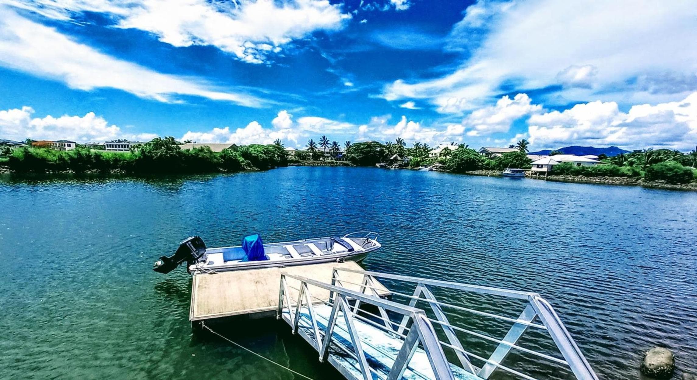 Apartment with Garden View at Waterfront Sunset Apartment Nadi