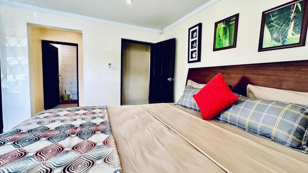 Three-Bedroom Apartment at Parling Apartments 02