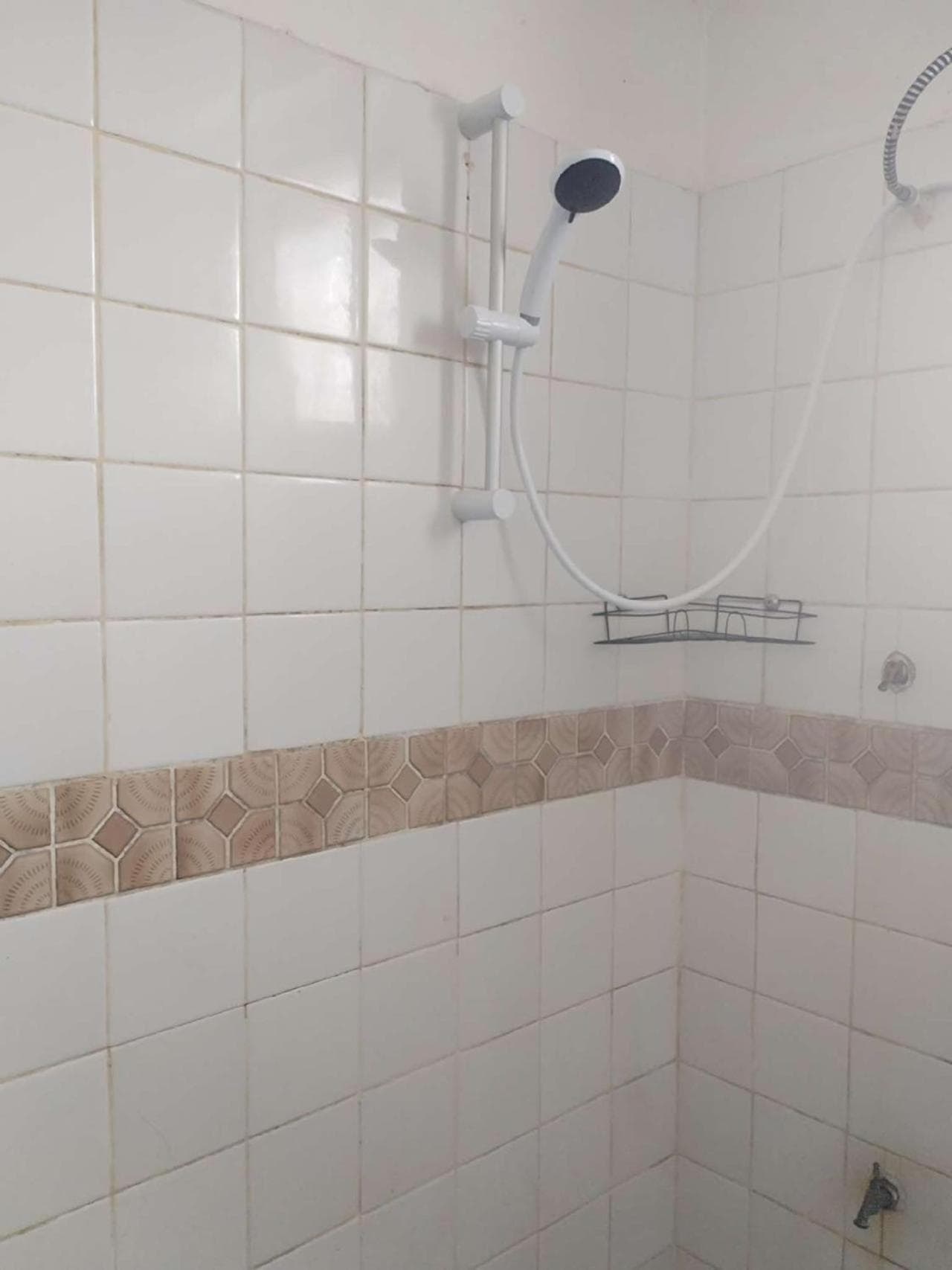 Double Room With Shared Toilet at Airport Sky View Suites
