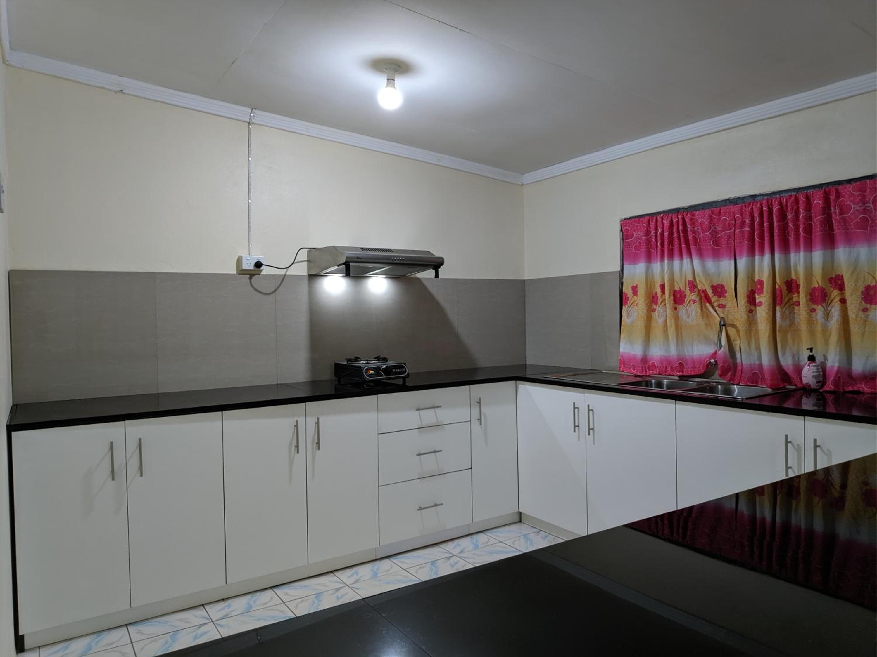 Three-Bedroom House at City Getaway