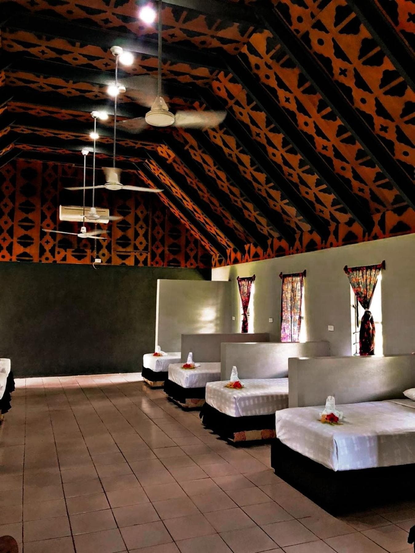 10-Bed Mixed Dormitory Room at Coralview Island Resort
