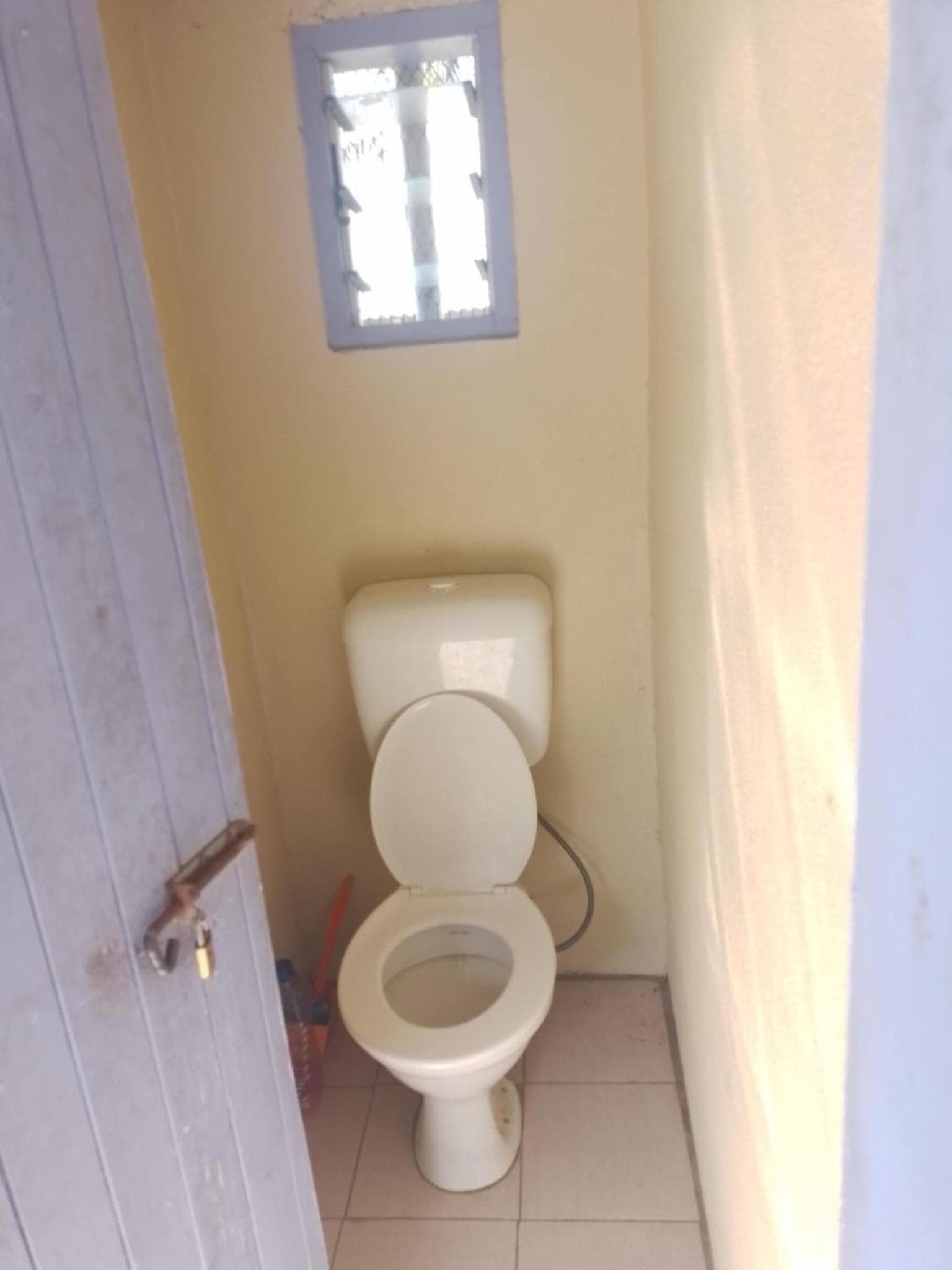 Double Room with Shared Bathroom at Max homestay