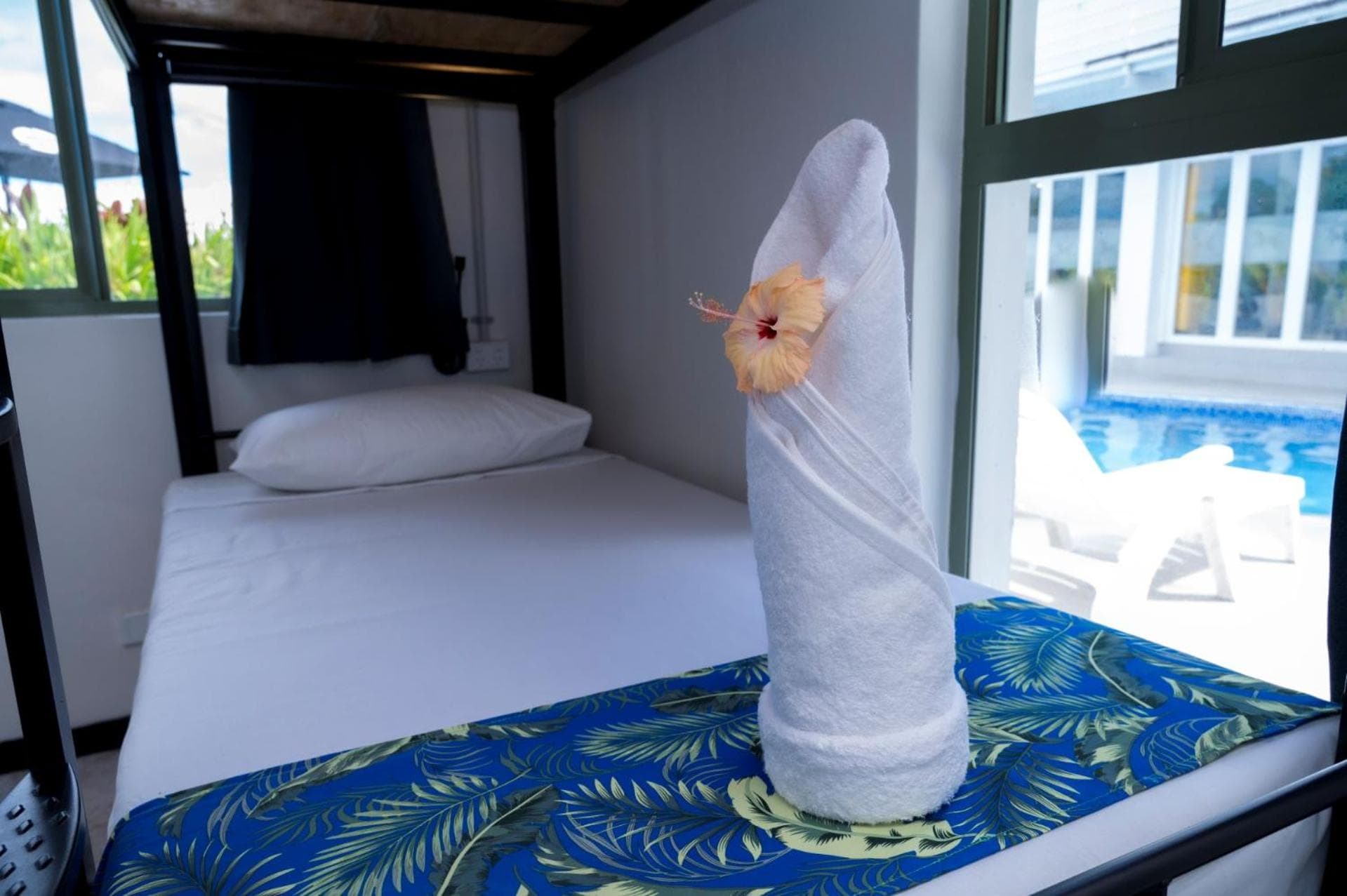 Bunk Bed in Male Dormitory Room at Sailors Beach Fiji