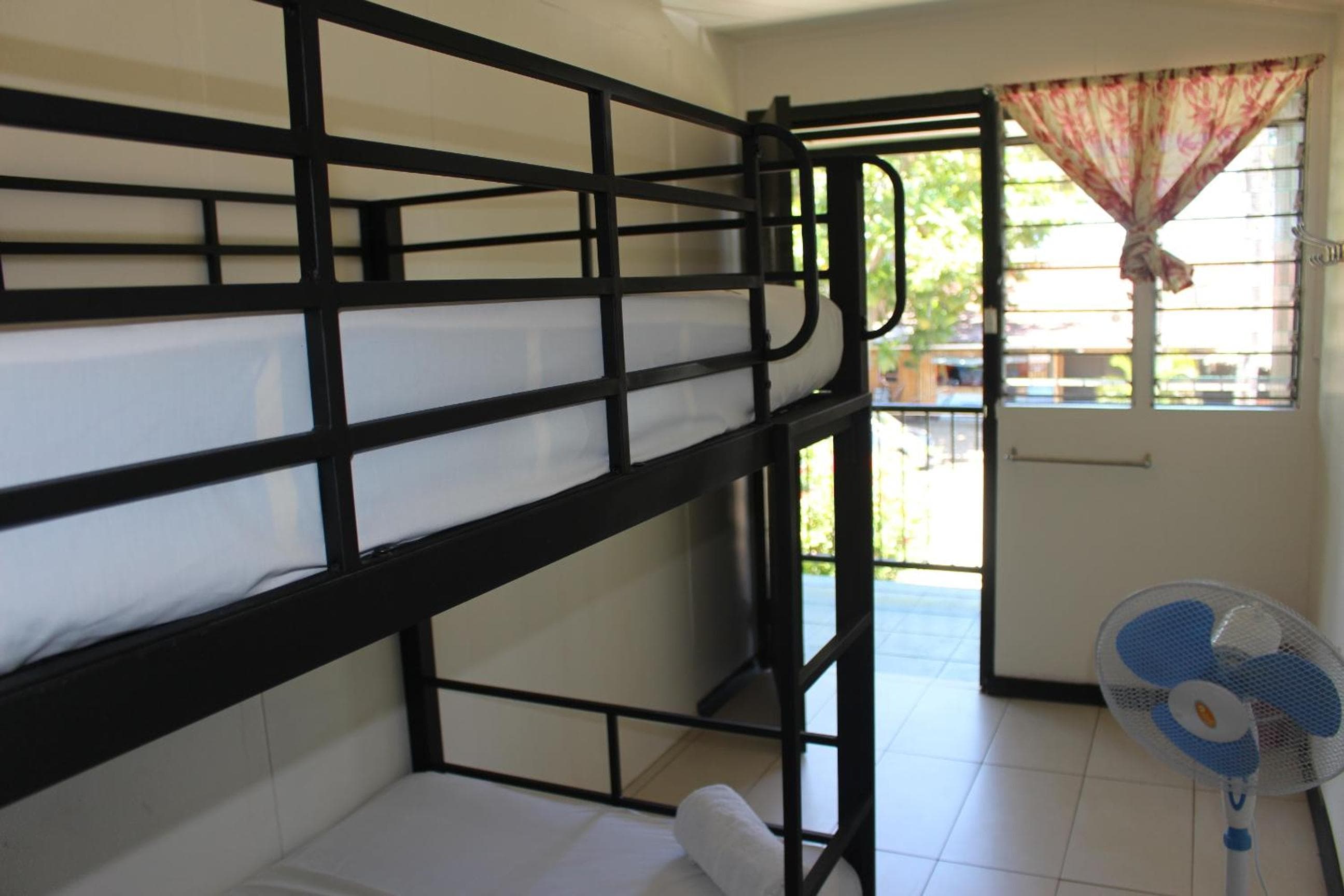 Budget Twin Room at Bamboo Backpackers