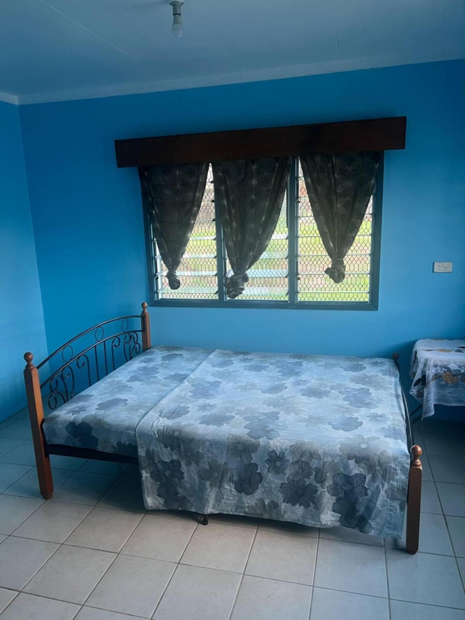 Double Room with Private Bathroom at Save's Homestay