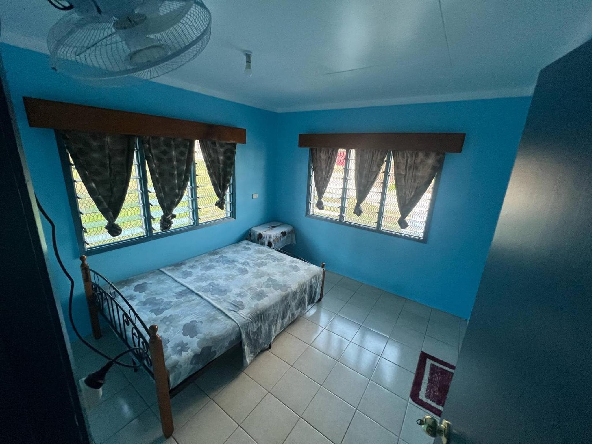 Double Room with Private Bathroom at Save's Homestay