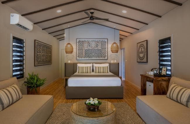 Sunrise Beachfront Villa - Adults Only - 16 years+ at Mantaray Island Resort