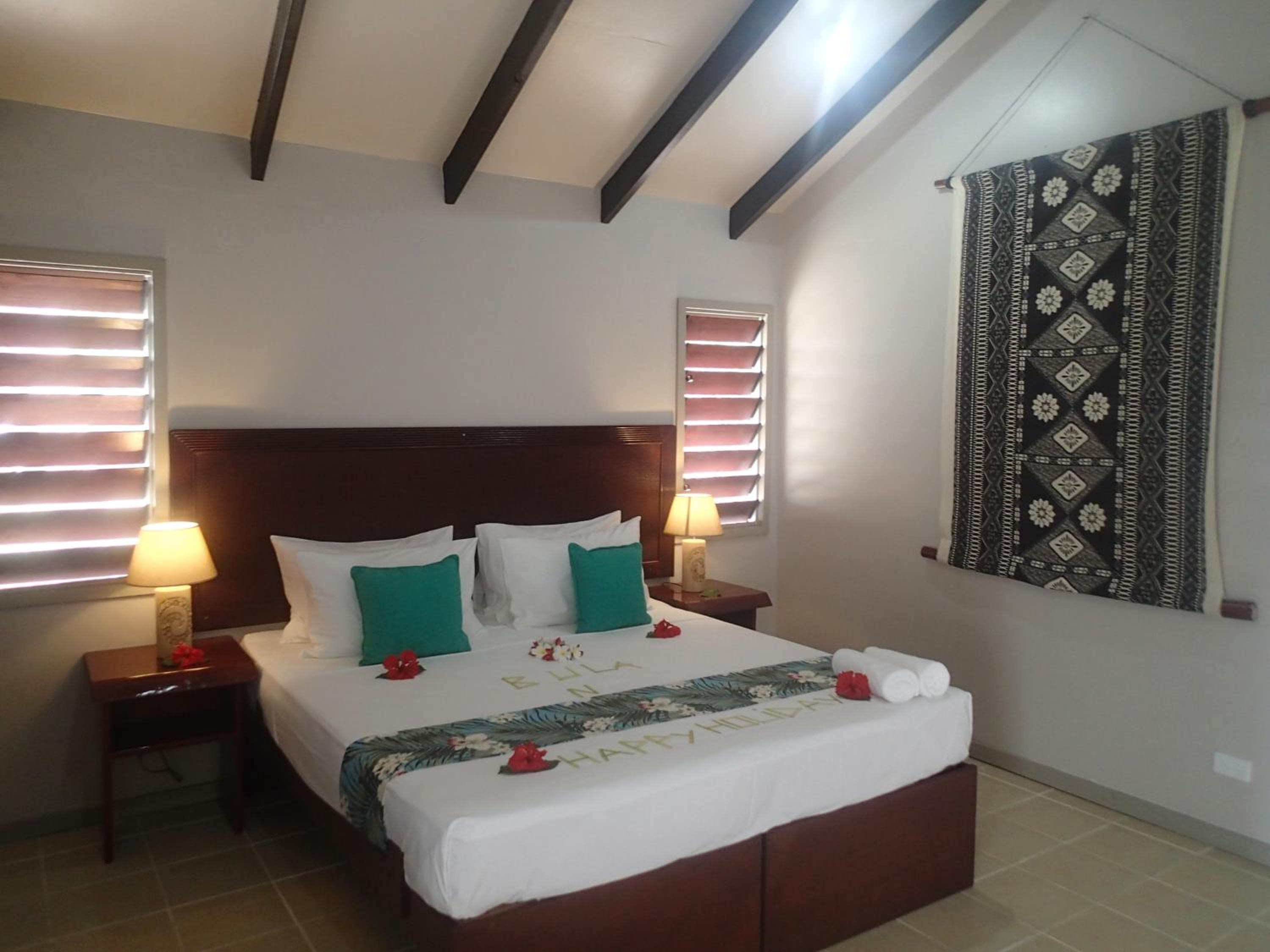 Bungalow - Beach Front at Coconut Beach Resort