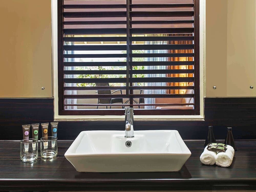 Executive Room, 1 King Bed with Sofa bed at Novotel Nadi