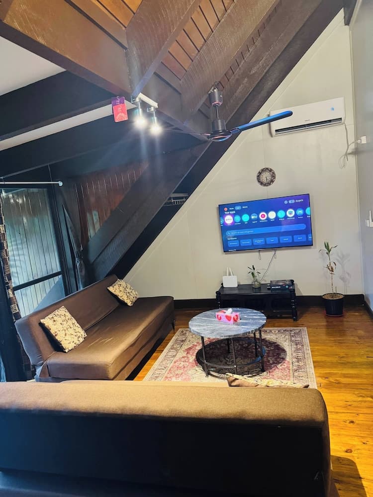 Villa, 2 Bedrooms, Balcony, Garden View at Mirz Accomodation FJ