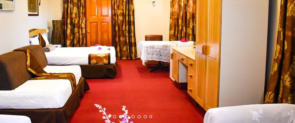Royal Suite at Grand Eastern Hotel