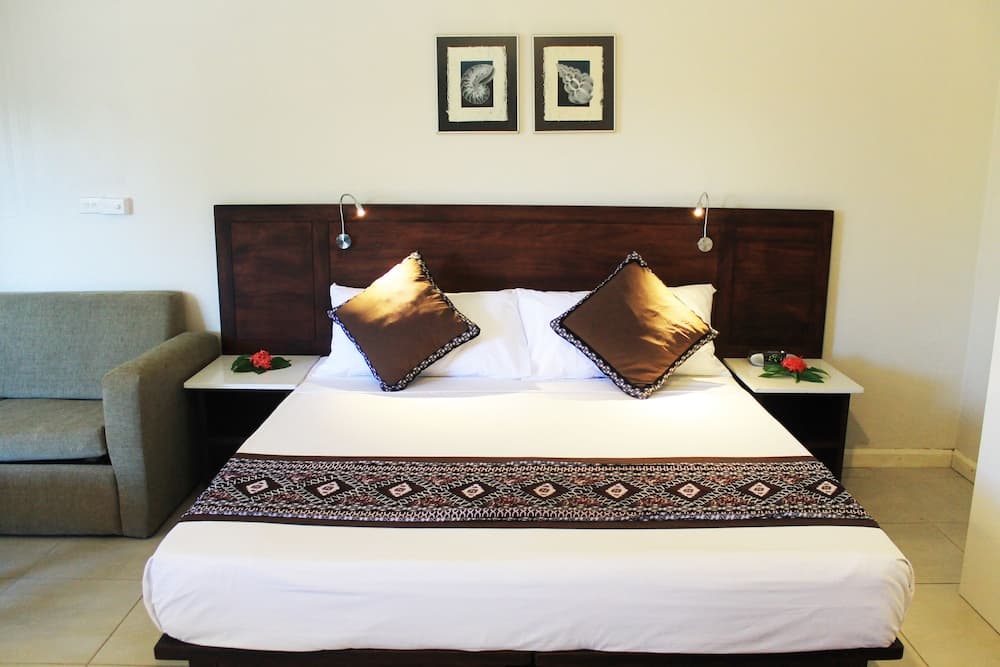 Family Suite at Smugglers Cove Beach Resort and Hotel