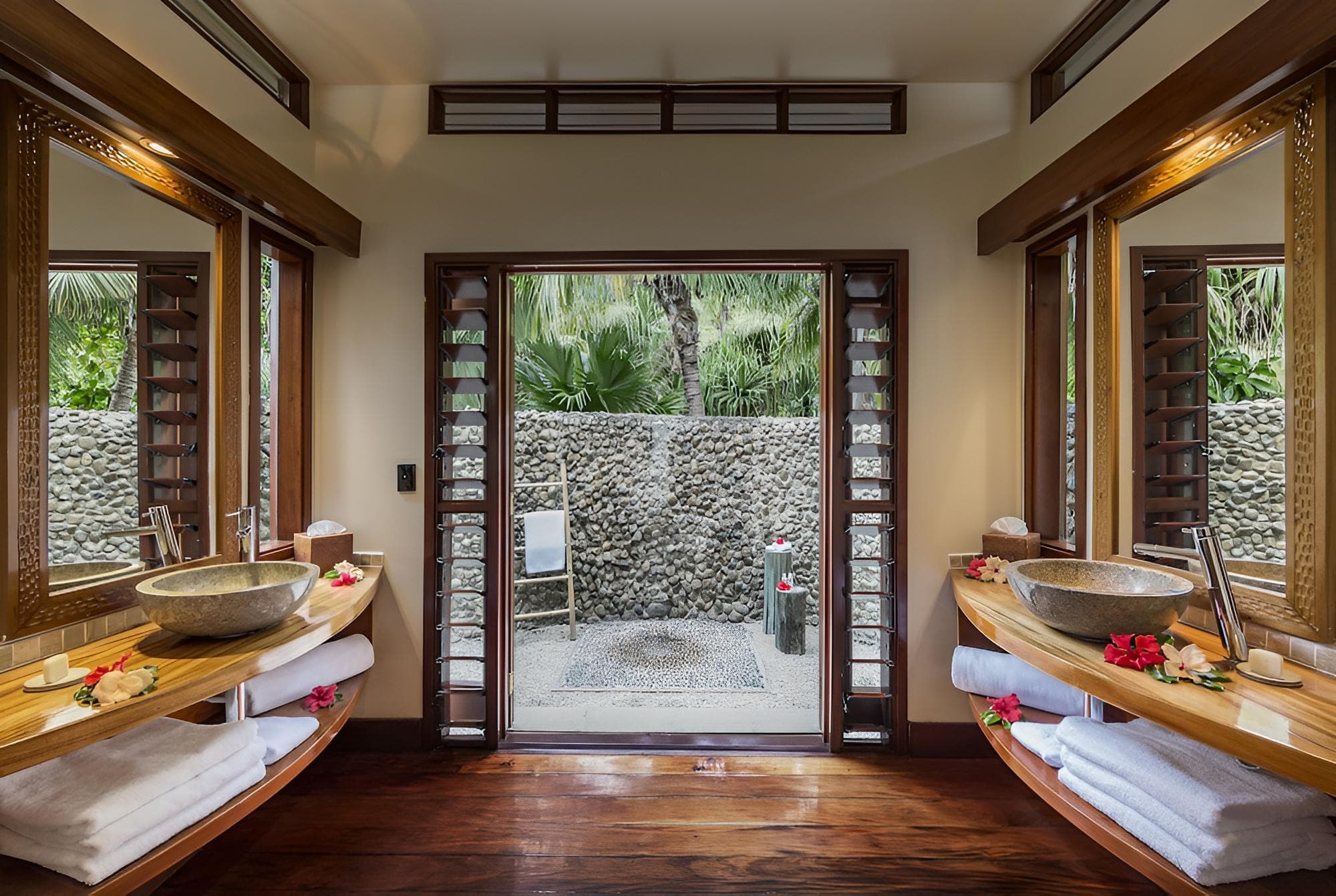 Deluxe Beachfront Bure at Likuliku Lagoon Resort - Adults Only