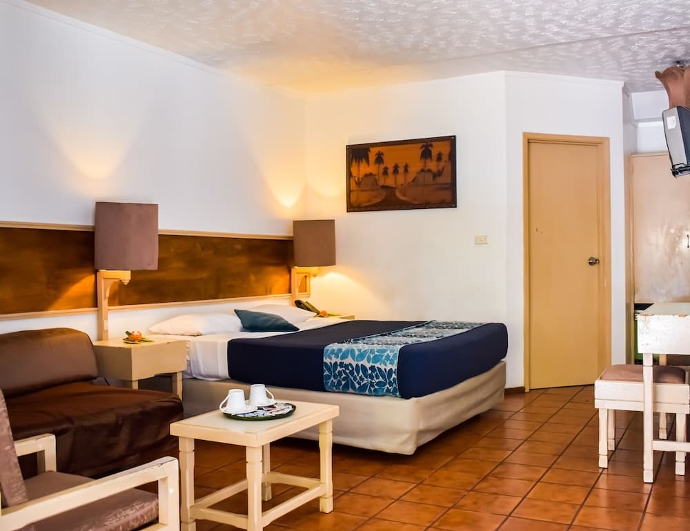 Deluxe Room at Lautoka Hotel