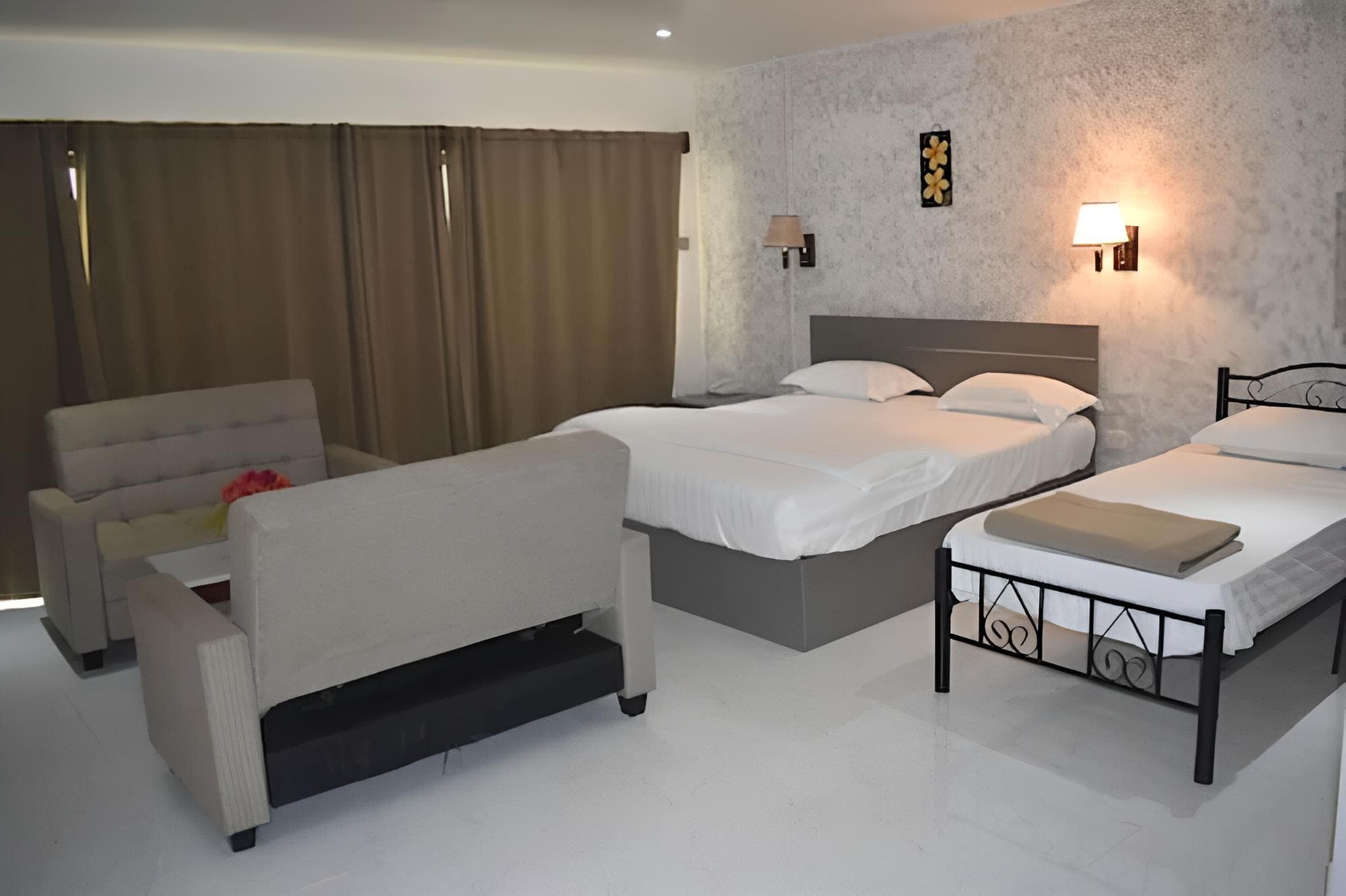 Deluxe Room at Galaxy Hotels & Apartments