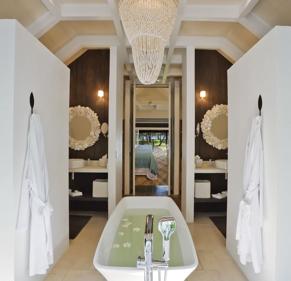 Luxury Bungalow, Ocean View (Bure suite) at Dolphin Island - Private Island
