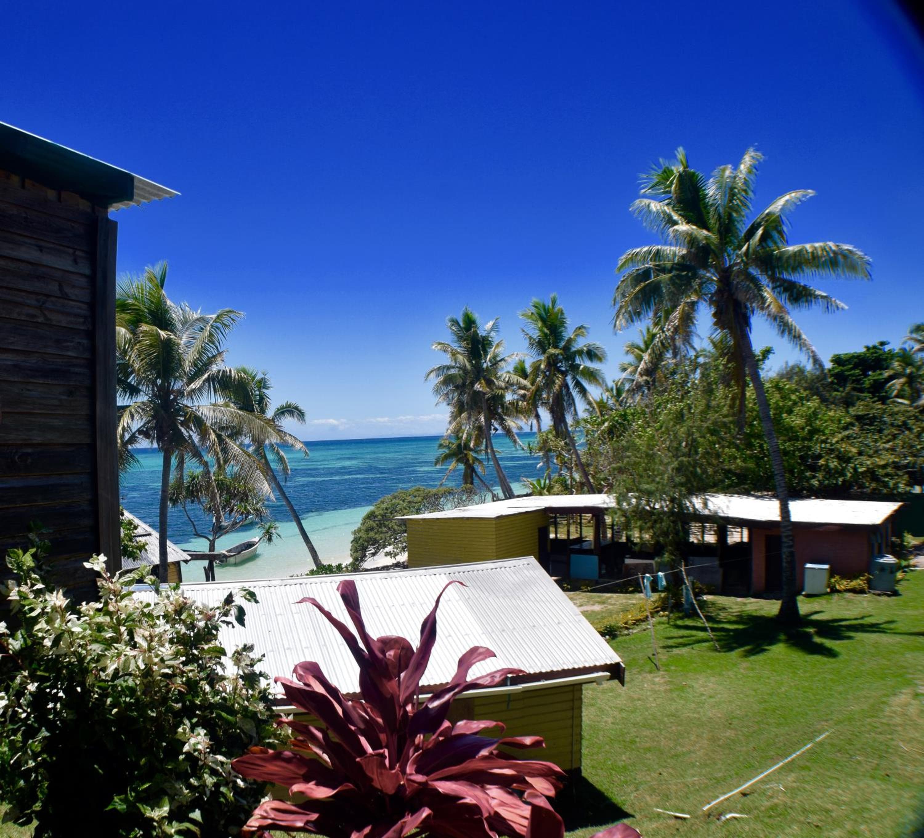 Double Room with Shared Bathroom at Sunrise Lagoon Homestay