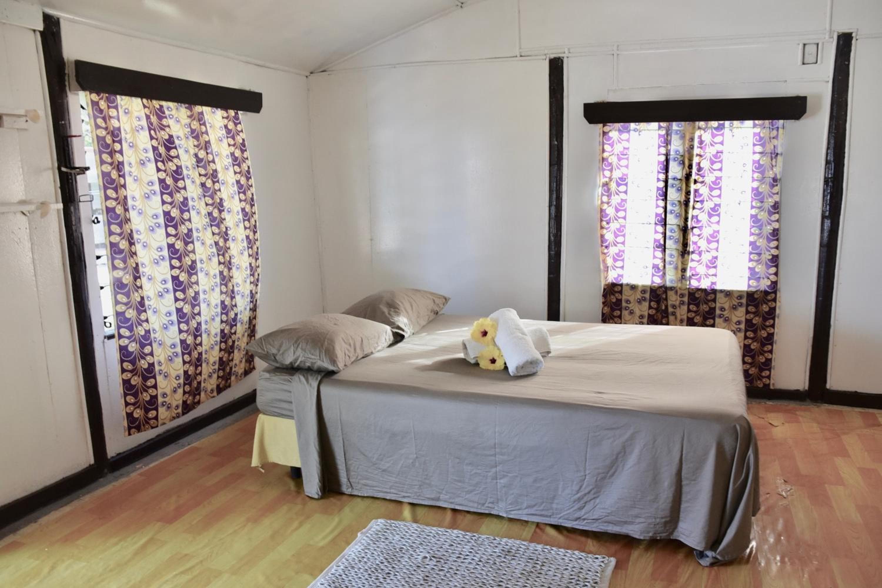 Family Room with Private Bathroom at Sunrise Lagoon Homestay