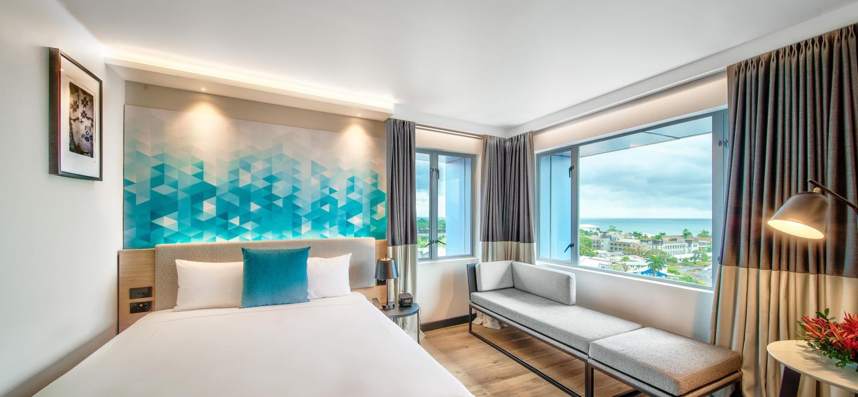 Executive Queen Room at Tanoa Plaza Hotel