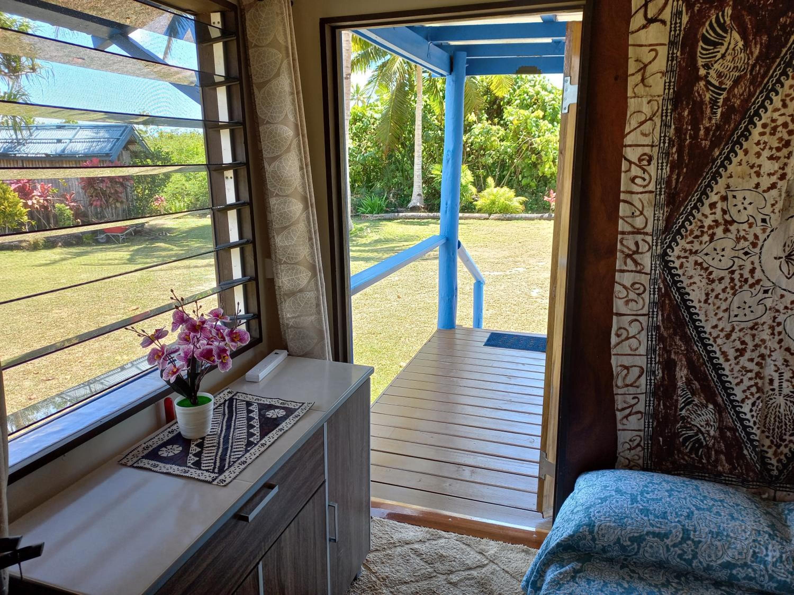 Bungalow - Beach Front at Sigasiga Sands Boutique Bungalows